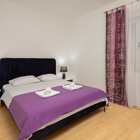 Azra Apartments Duće Exterior foto
