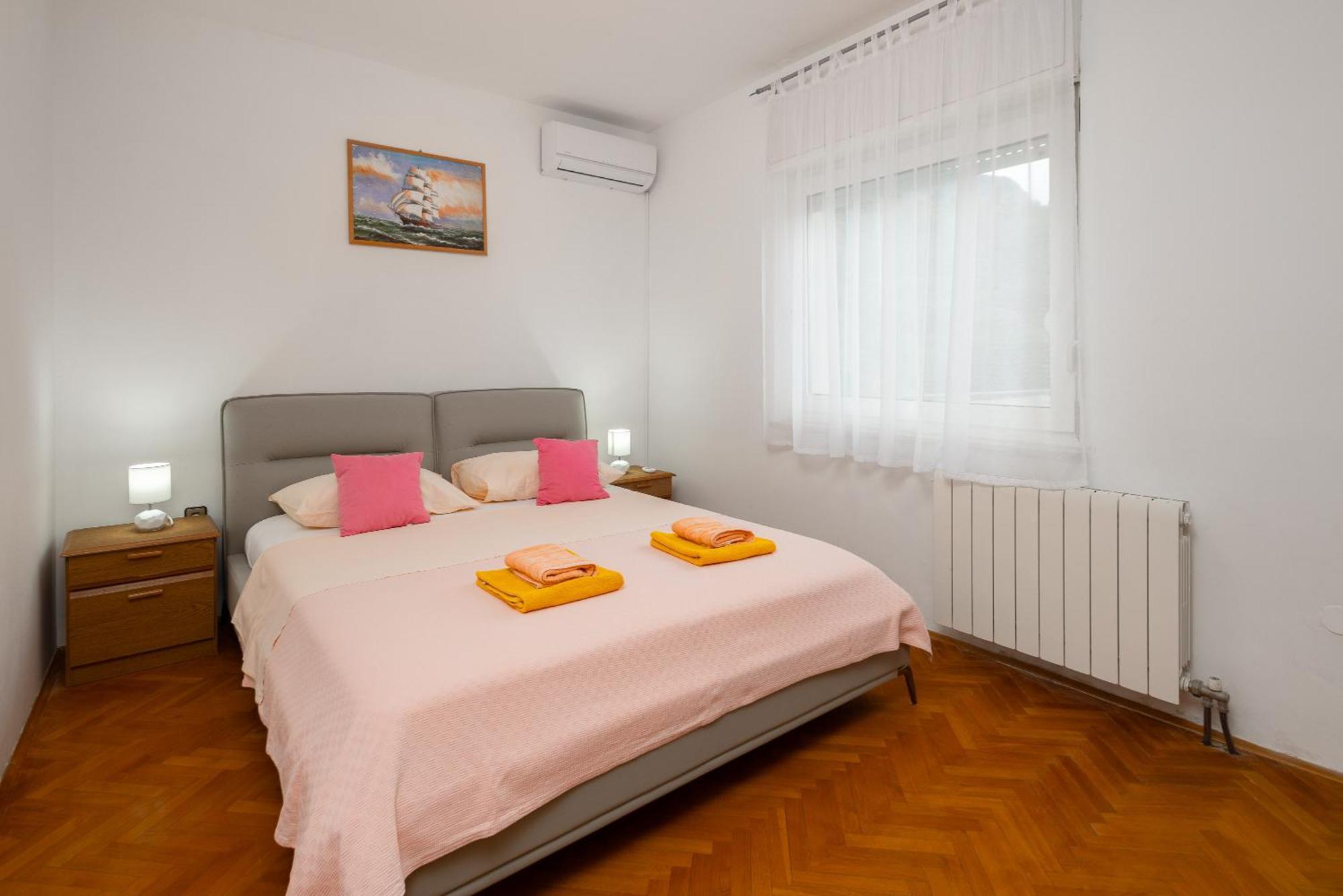 Azra Apartments Duće Exterior foto