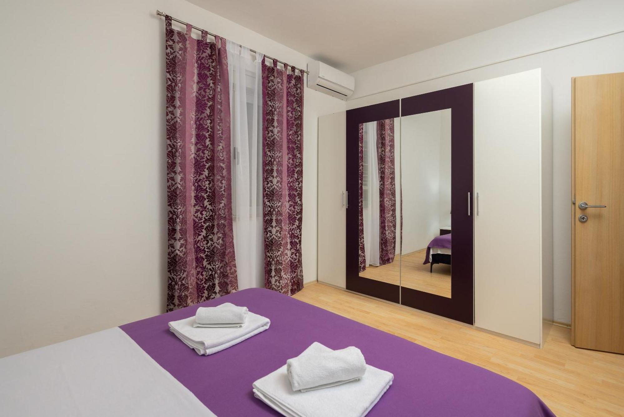 Azra Apartments Duće Exterior foto